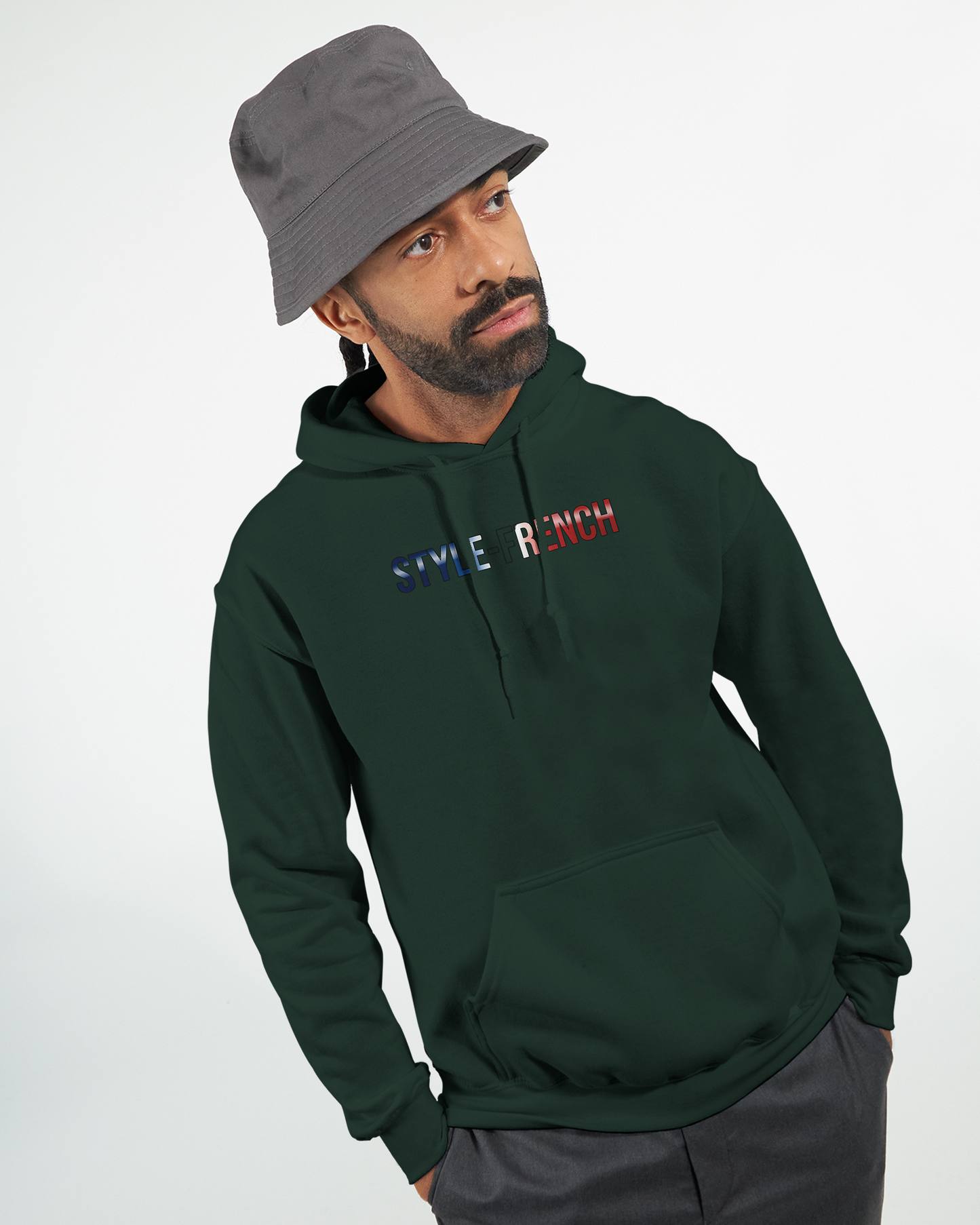Klassischer französischer Hoodie "Chauvinistisch und stolz darauf, ein Mann zu sein" | Gildan® 18500