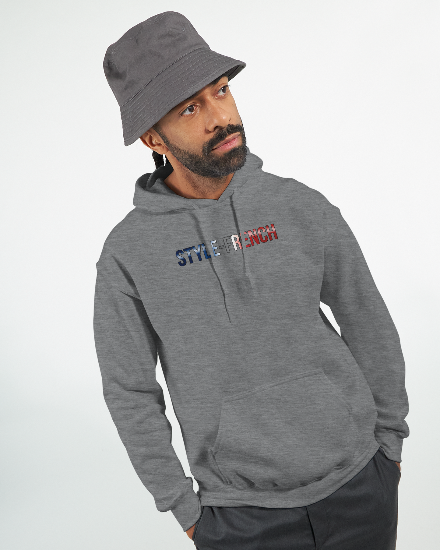 Klassischer französischer Hoodie "Chauvinistisch und stolz darauf, ein Mann zu sein" | Gildan® 18500