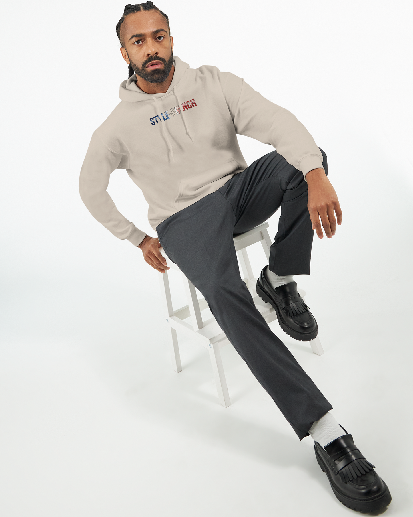 Klassischer französischer Hoodie "Chauvinistisch und stolz darauf, ein Mann zu sein" | Gildan® 18500