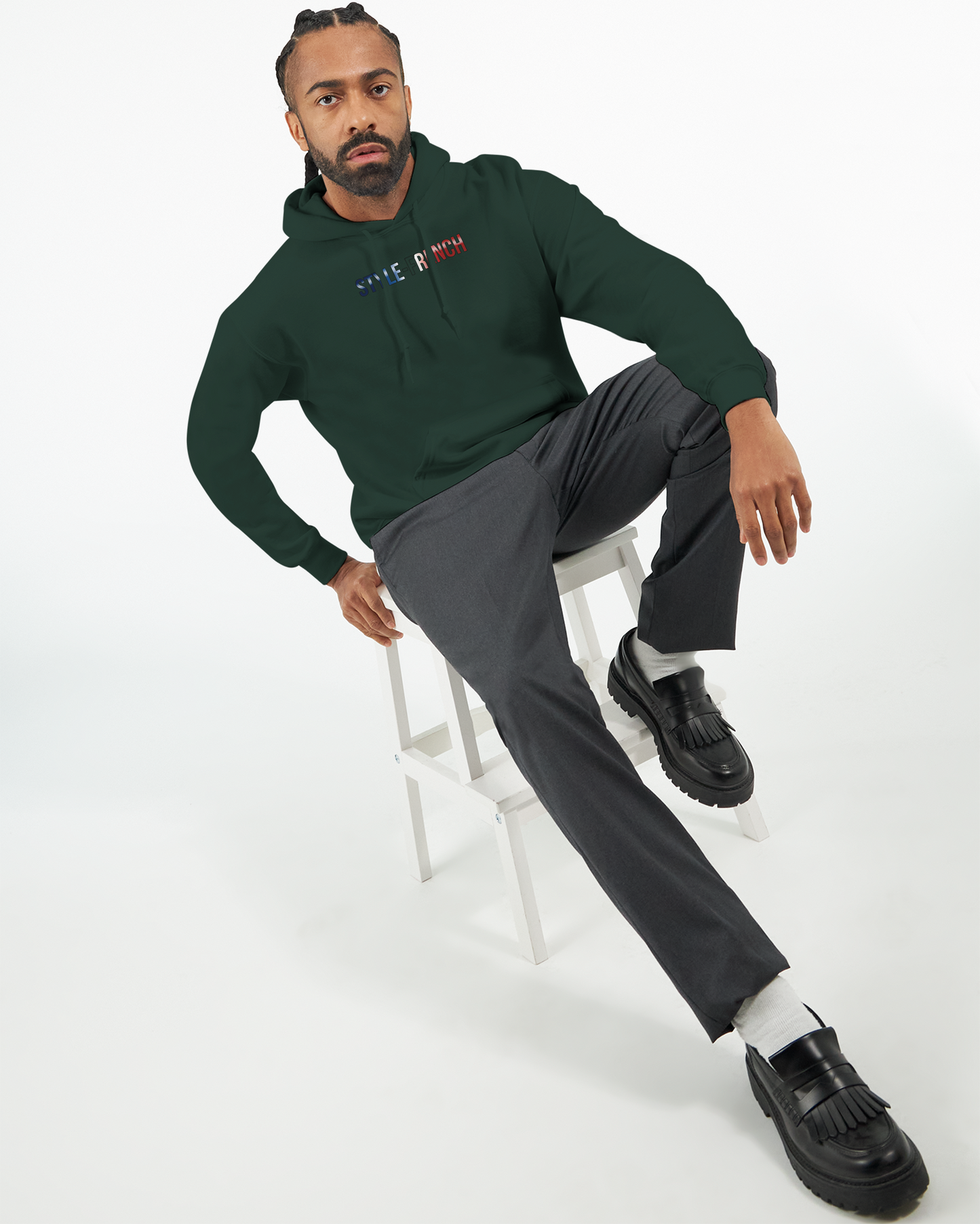 Klassischer französischer Hoodie "Chauvinistisch und stolz darauf, ein Mann zu sein" | Gildan® 18500