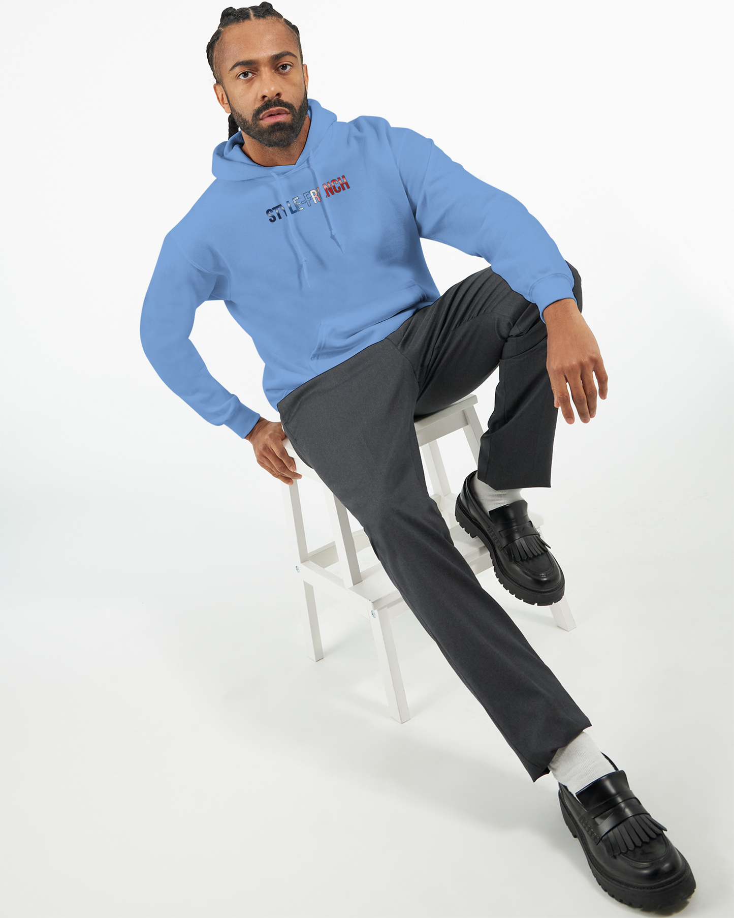 Klassischer französischer Hoodie "Chauvinistisch und stolz darauf, ein Mann zu sein" | Gildan® 18500