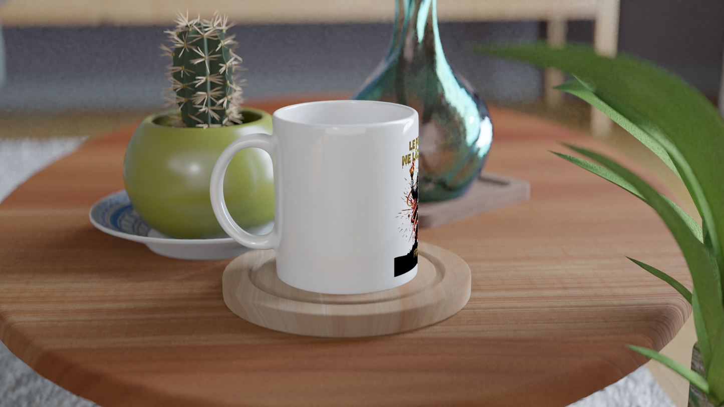 325ml (11oz) Ceramic Mug "le peuple lâche rien"