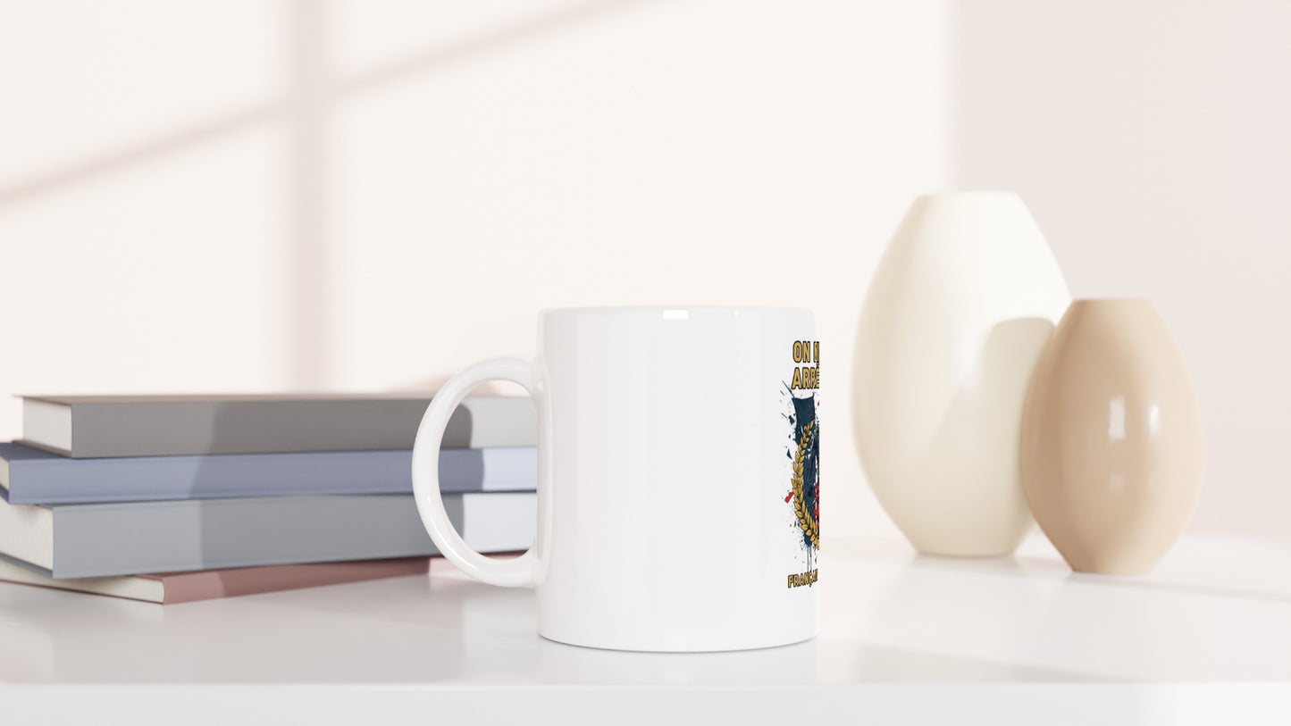 Mug en céramique on nous arrête pas  blanche 325 ml (11 oz) avec intérieur coloré